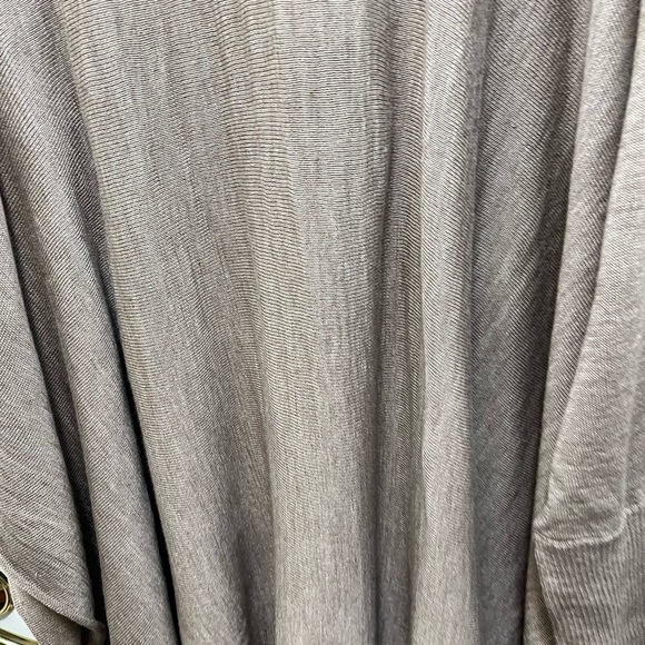 Kate & Mallory Tan Cowl Neck Poncho Sweater Size 1X/3X - Picture 5 of 5